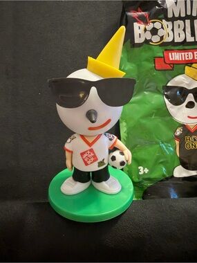 Jack In The Box Mini Bobblehead Limited Edition- Vintage Rare Mystery Jack